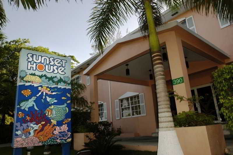 Sunset House Hotell George Town Eksteriør bilde